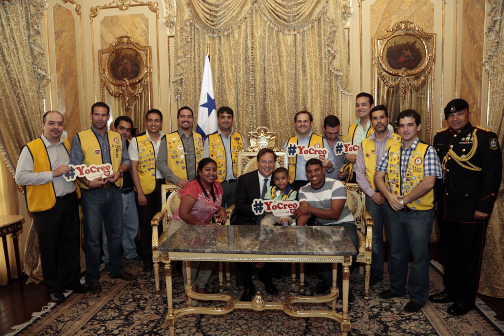 "Eduardito", Niño Símbolo de la Teletón 2030 visitó el Palacio de Las