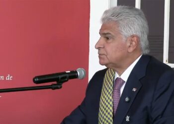 Presidente José Raúl Mulino en Perú