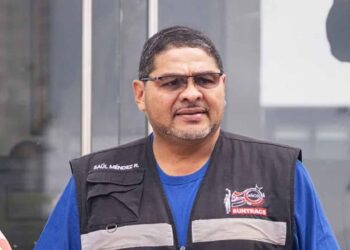 Dirigente del SUNTRACS Saúl Méndez pide asilo político en la Embajada de Bolivia en Panamá - análisis de tupolitica.com