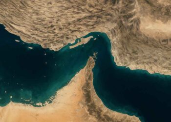 Análisis: Irán cierra el Estrecho de Ormuz tras ataque de EE.UU.: impacto global y consecuencias para Panamá