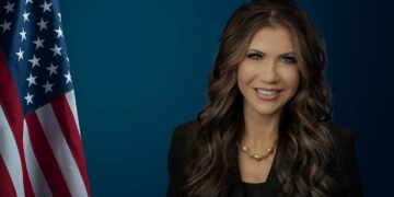 Secretaria de Seguridad Nacional de Estados Unidos Kristi Noem visita Panamá y se reune con el presidente Mulino - tupolitica.com