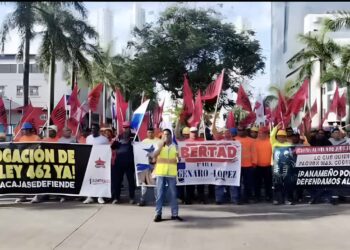 Suntracs amenaza con tomarse oficinas públicas en Bocas del Toro - tupolitica.com