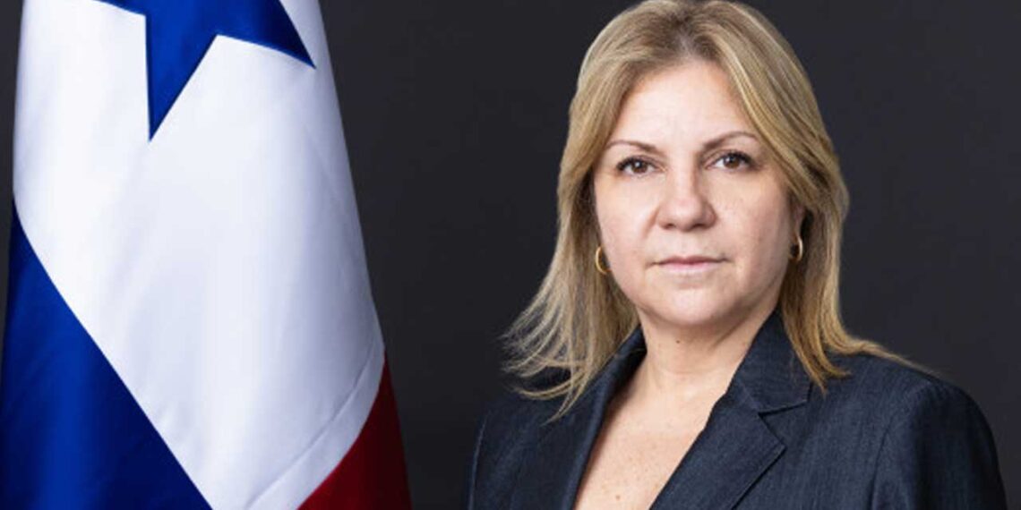 Ministra Dinoska Montalvo - Ministerio de Gobierno - Primer año de gestión - Análisis Tu Política - tupolitica.com