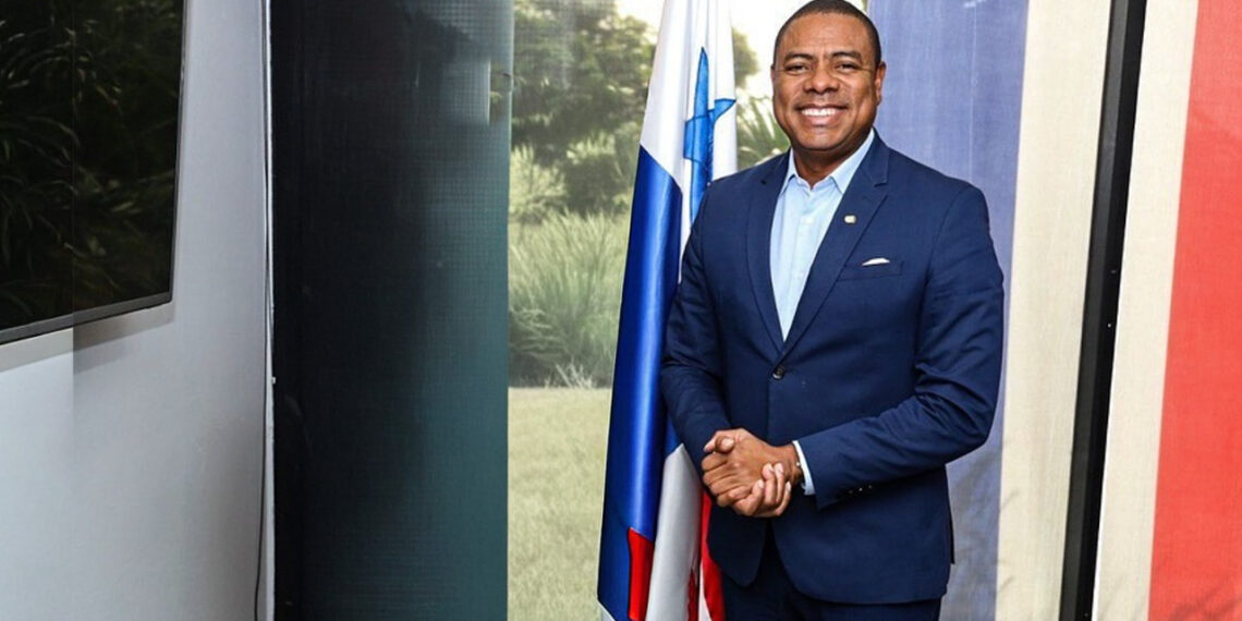 Diógenes Galván - Alcalde del Municipio de Colón. - Tu Política