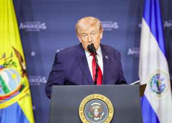 Donald Trump - Presidente de Estados Unidos - Tu Política