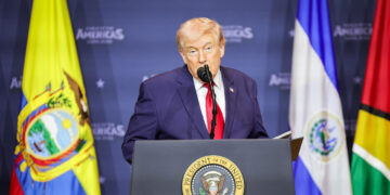 Donald Trump - Presidente de Estados Unidos - Tu Política
